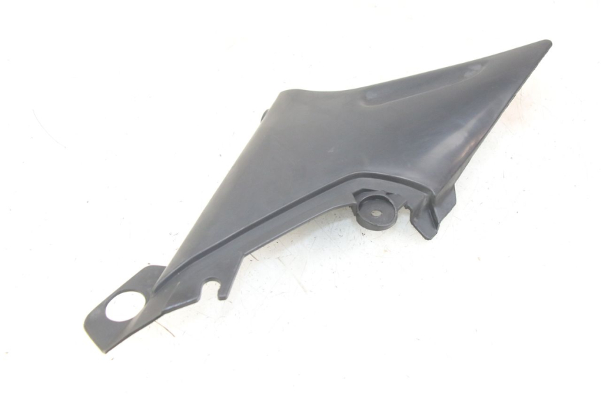 photo de COPERCHIO SOTTO SELLA SINISTRO YAMAHA XJN DIVERSION 600 (2000 - 2003)