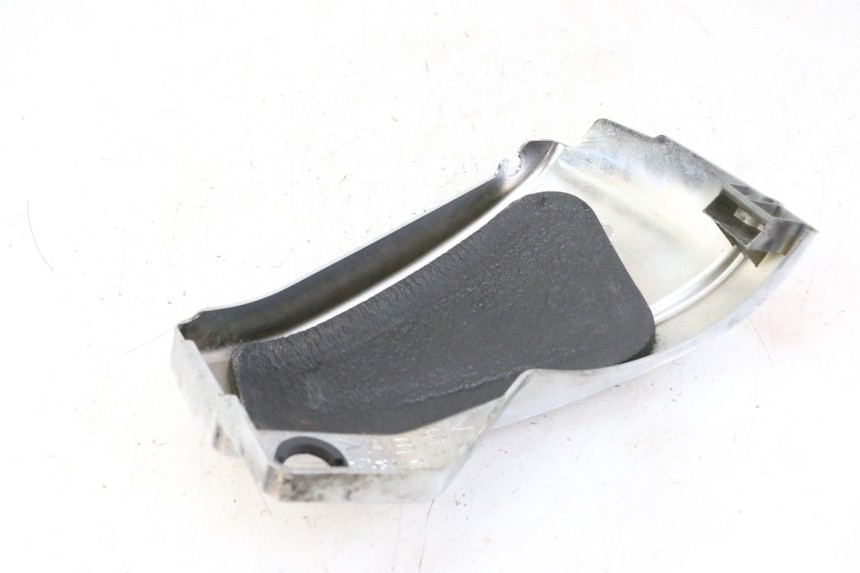 photo de COPERCHIO SOTTO SELLA SINISTRO YAMAHA XVS DRAG STAR DRAGSTAR 650 (1997 - 2007)