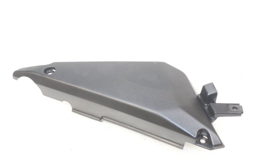 photo de COPERCHIO SOTTO SELLA SINISTRO KAWASAKI Z 650 (2016 - 2019)