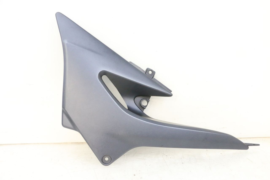 photo de CARENA SOTTO SELLA SINISTRA KAWASAKI ZR 7 750 (1999 - 2001) - Vista principale