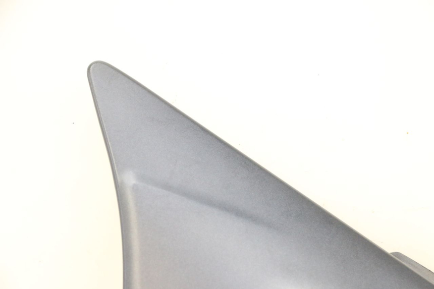 photo de CARENA SOTTO SELLA SINISTRA KAWASAKI ZR 7 750 (1999 - 2001) - Caratteristiche distintive