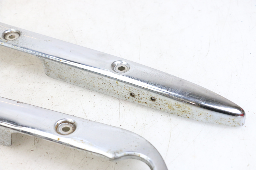 photo de CARENA SOTTO SELLA SUZUKI GZ MARAUDER 125 (1998 - 2004)