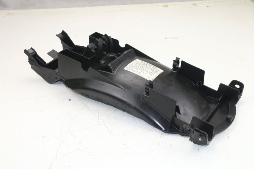 photo de COPERCHIO SOTTO SELLA HONDA CBF N 600 (2004 - 2007)