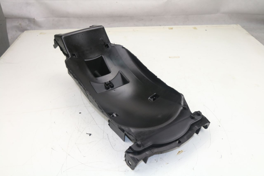 photo de COPERCHIO SOTTO SELLA HONDA CBF N 600 (2004 - 2007)