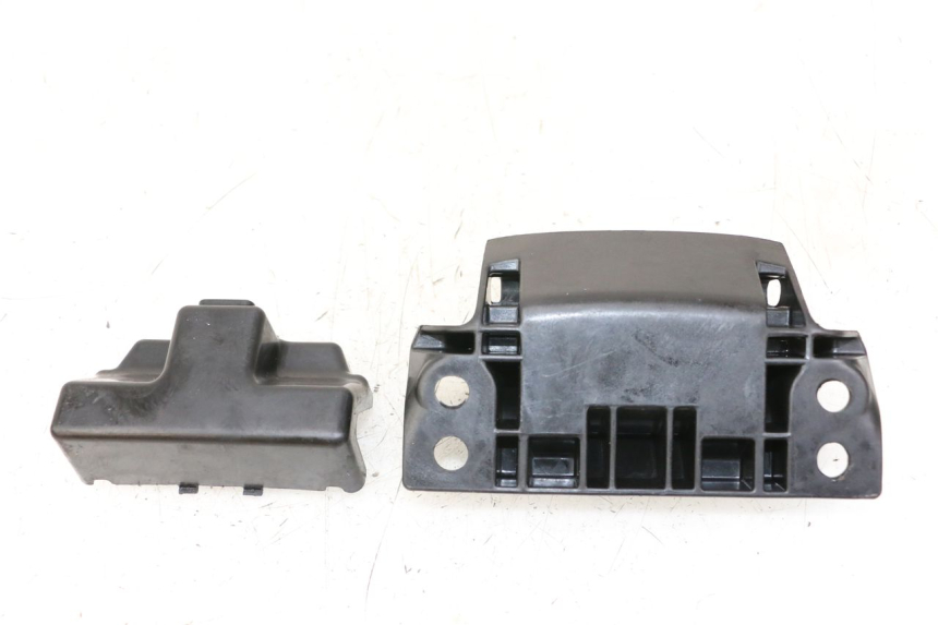 photo de CARENA SOTTO SELLA HONDA PCX (JF57/JF64) 125 (2014 - 2018)