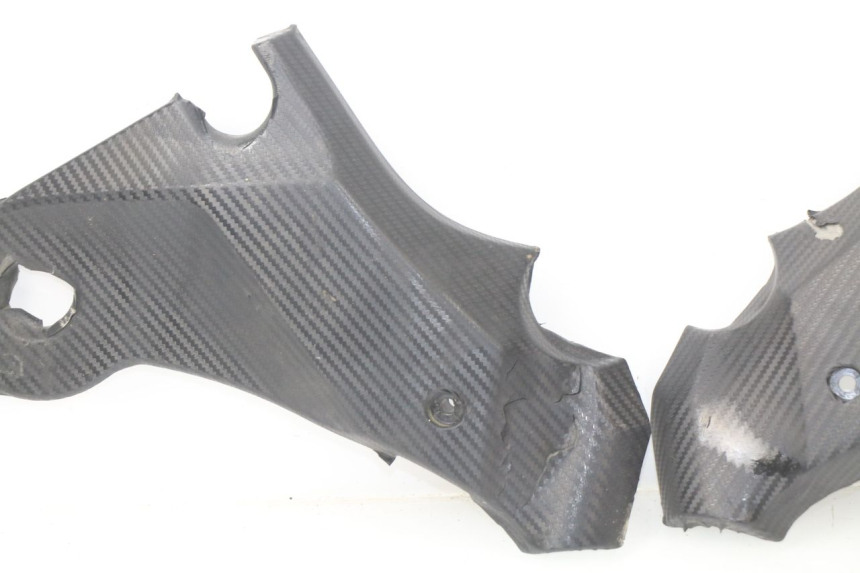 photo de COPERCHIO SOTTO SELLA KAWASAKI ER-6 ER6 N 650 (2009 - 2011)