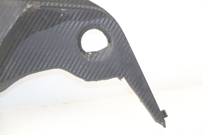 photo de COPERCHIO SOTTO SELLA KAWASAKI ER-6 ER6 N 650 (2009 - 2011)