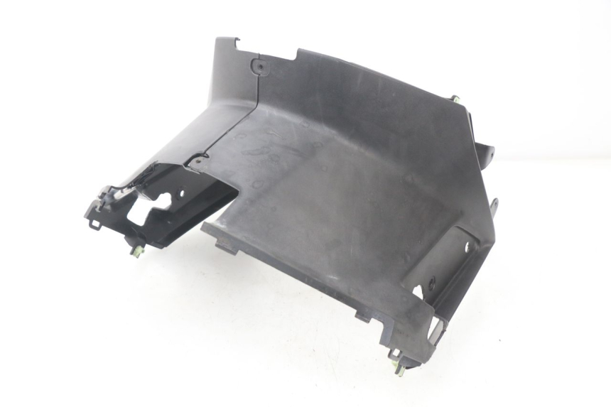 photo de COPERCHIO SOTTO SELLA PEUGEOT KISBEE 2T 50 (2010 - 2017)