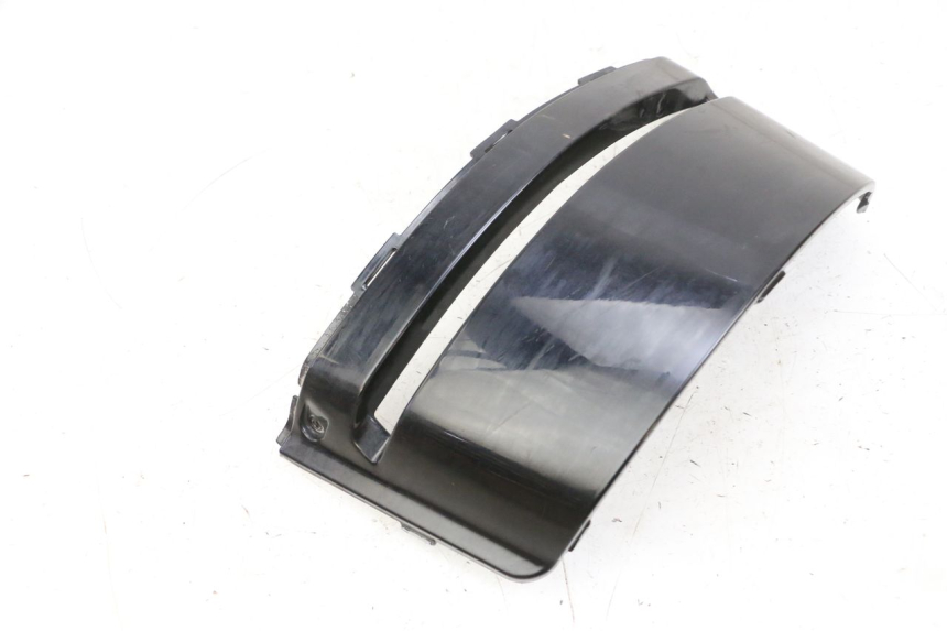 photo de COPERCHIO SOTTO SELLA KYMCO LIKE 125 (2009 - 2016) - Primo piano tecnico