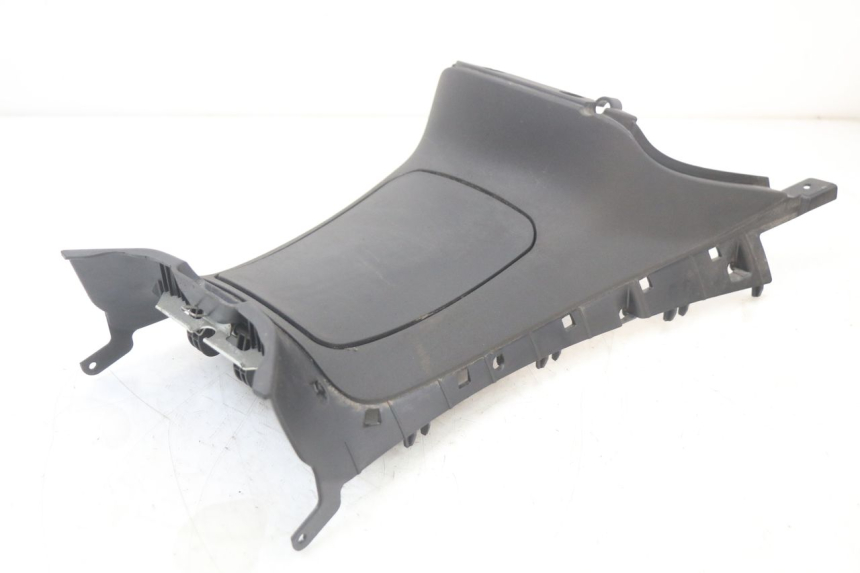 photo de CARENA SOTTO SELLA PIAGGIO MP3 HPE 350 (2018 - 2020)