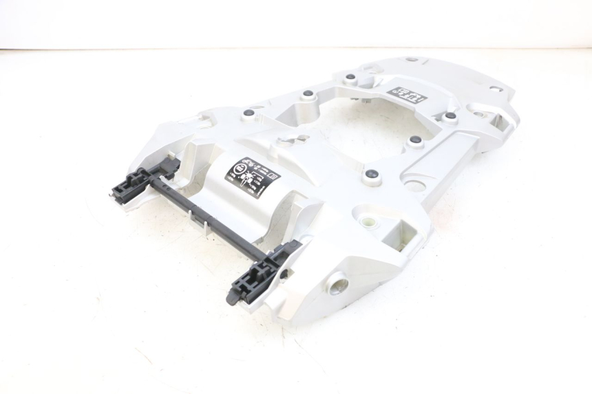 photo de CARENA SOTTO SELLA BMW R GS 1250 (2021 - 2024) - Stato della superficie e materiale