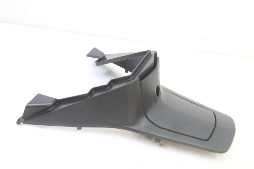 photo de COPERCHIO SOTTO SELLA PEUGEOT SATELIS 125 (2013 - 2018)