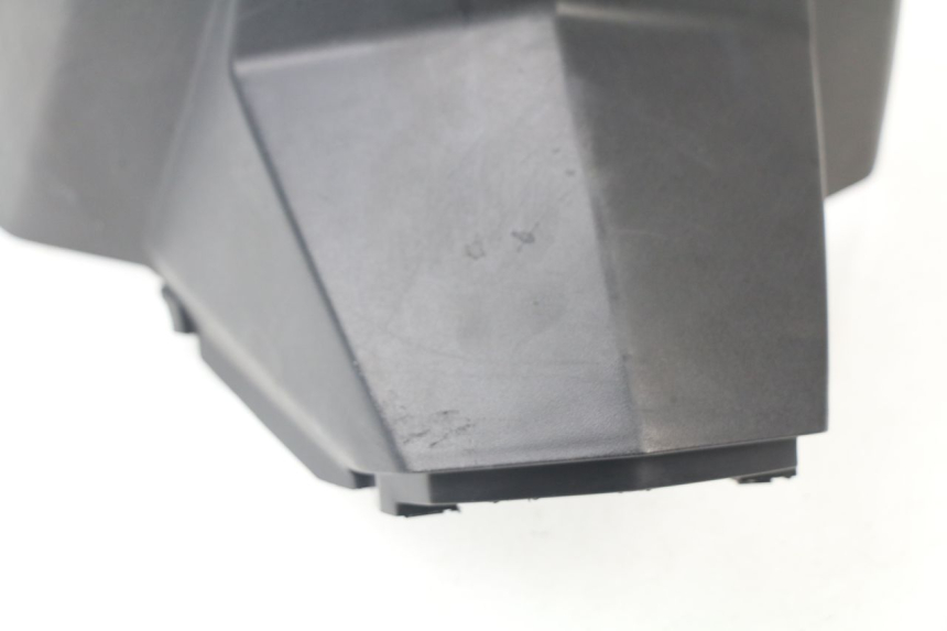 photo de COPERCHIO SOTTO SELLA PEUGEOT VIVACITY 125 (2010 - 2017)