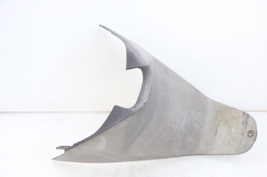 photo de CARENA SOTTO SELLA PEUGEOT VIVACITY 100 (1999 - 2008) - Altra angolazione