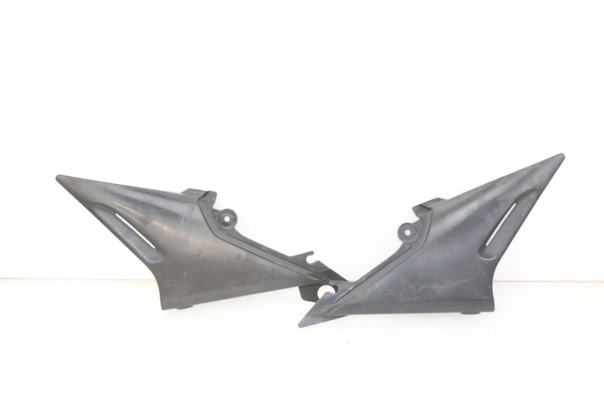 photo de CARENA SOTTO SELLA YAMAHA XJN DIVERSION 600 (2000 - 2003)