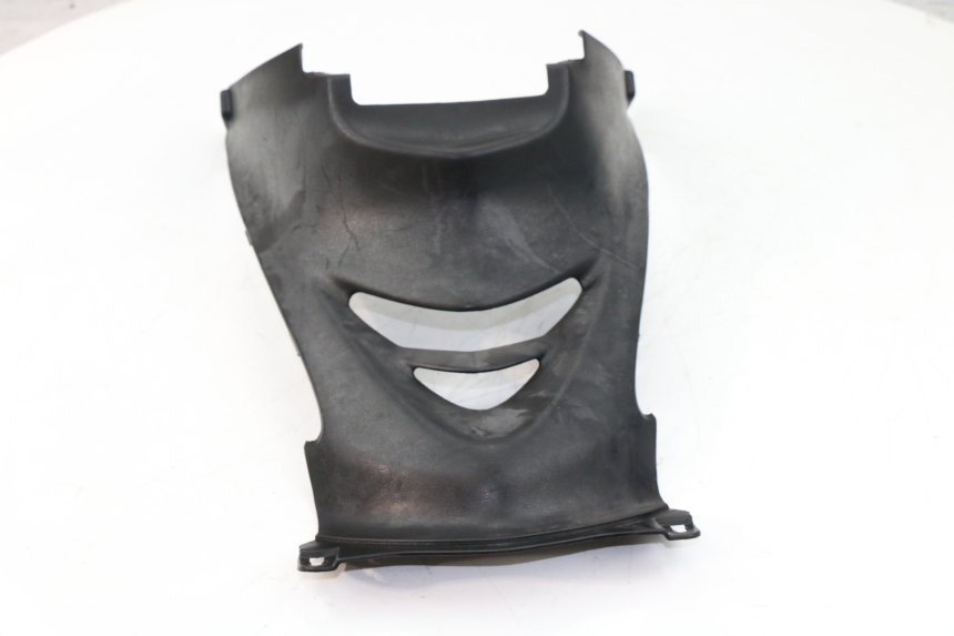 photo de COPERCHIO SOTTO SELLA YAMAHA CYGNUS X 125 (2004 - 2007)