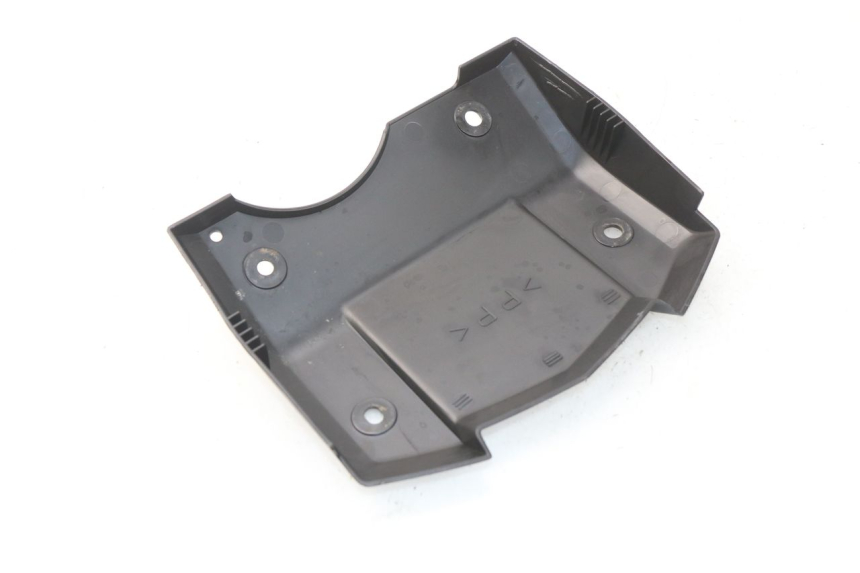 photo de COPERCHIO SOTTO SELLA YAMAHA FZ8 800 (2010 - 2016)
