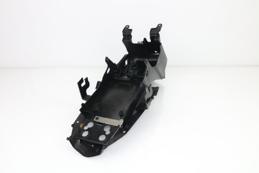 photo de COPERCHIO SOTTO SELLA YAMAHA XJ6 600 (2008 - 2016)