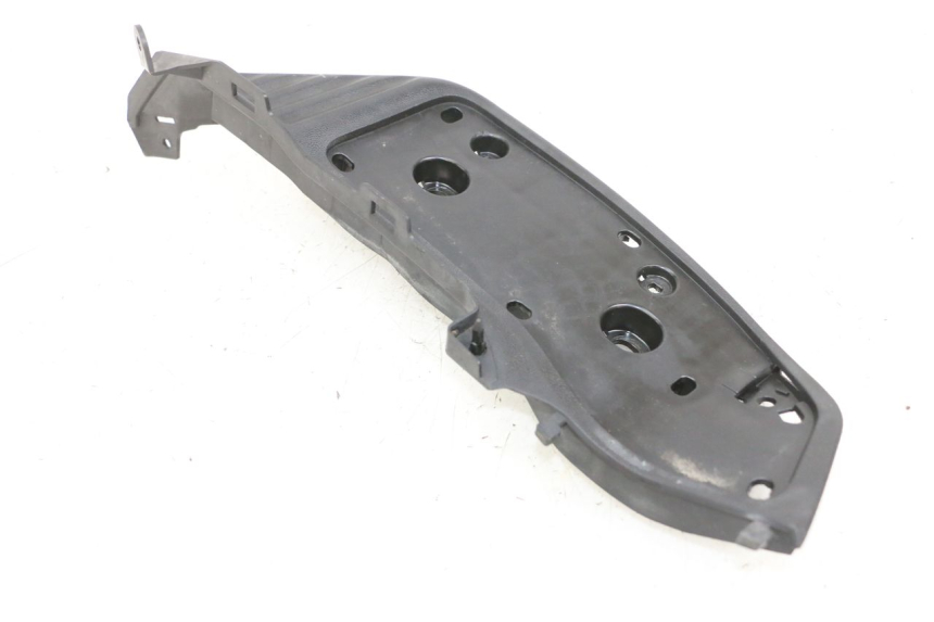 photo de PEDANA POSTERIORE DESTRA SUZUKI BURGMAN 650 (2013 - 2020)