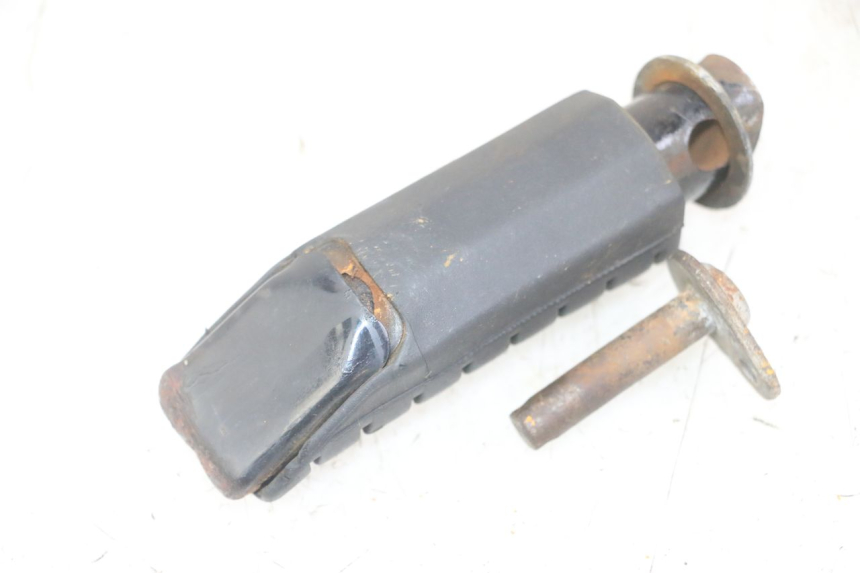 photo de PEDANA POSTERIORE DESTRA HONDA CBF 500 (2004 - 2007)
