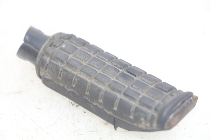 photo de PIANTAFERRO POSTERIORE DESTRO HONDA CBR F SC25 1000 (1989 - 1992)