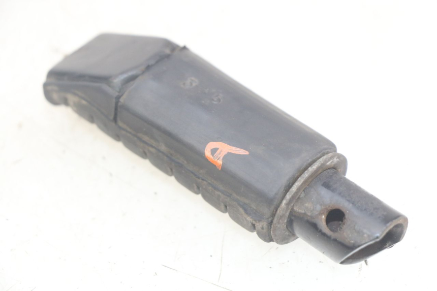 photo de PIANTAFERRO POSTERIORE DESTRO HONDA CBR F SC25 1000 (1989 - 1992)