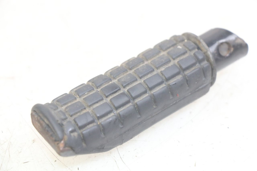 photo de PIANTAFERRO POSTERIORE DESTRO HONDA CBR F SC25 1000 (1989 - 1992)