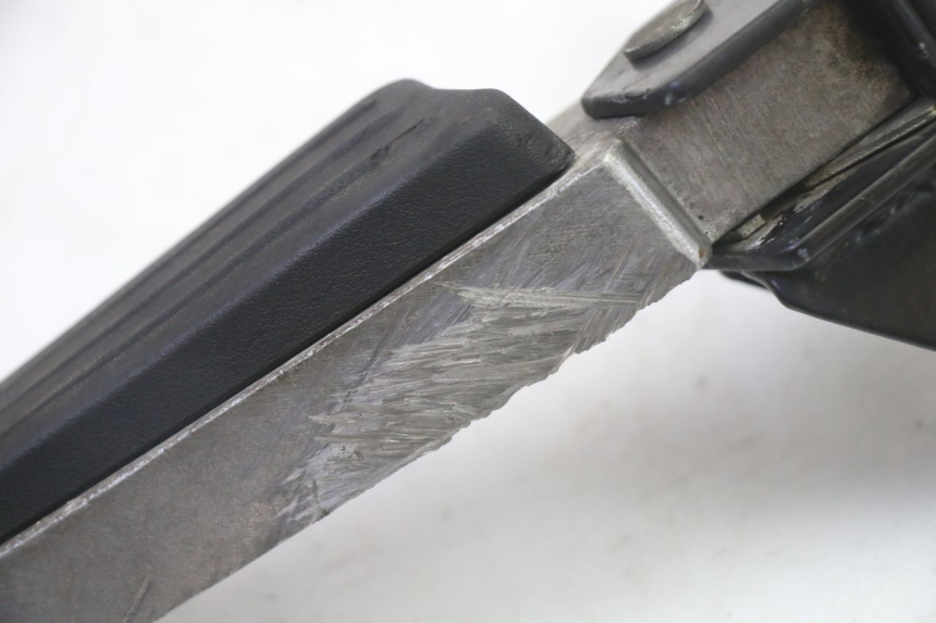 photo de PIANTAFERRO POSTERIORE DESTRO PEUGEOT CITYSTAR 50 (2013 - 2017)