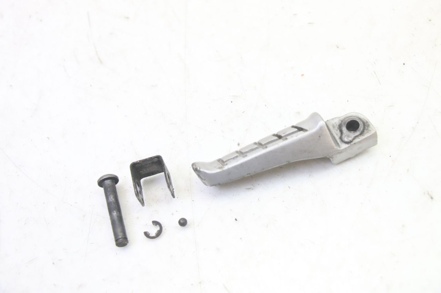 photo de PEDANA POSTERIORE DESTRA BMW G310 R 310 (2016 - 2020)