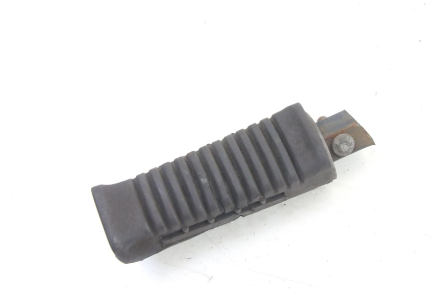 photo de PEDANA POSTERIORE DESTRA SUZUKI GS GSE 500 (2001 - 2003)
