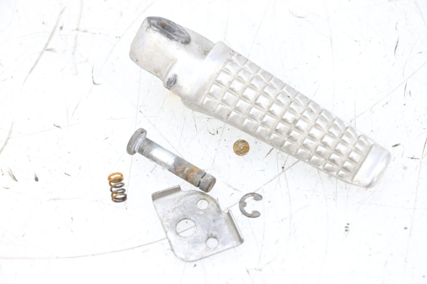 photo de PEDANA POSTERIORE DESTRA SUZUKI GSXR GSX-R 1000 (2003 - 2004) - Vista principale