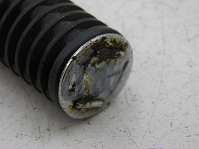 photo de PIANTAFERRO POSTERIORE DESTRO HONDA VT C SHADOW 125 (1999 - 2007)