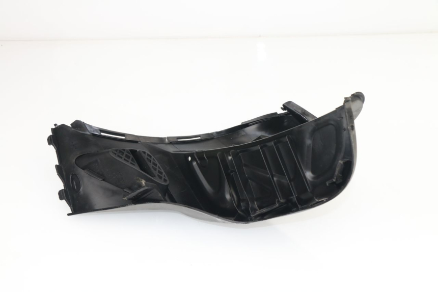 photo de Poggiapiedi posteriore destro KYMCO GRAND DINK 125 (2002 - 2007)
