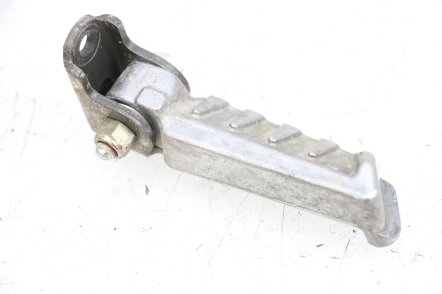 photo de Poggiapiedi posteriore destro PEUGEOT LUDIX 50 (2005 - 2007) - Altra angolazione