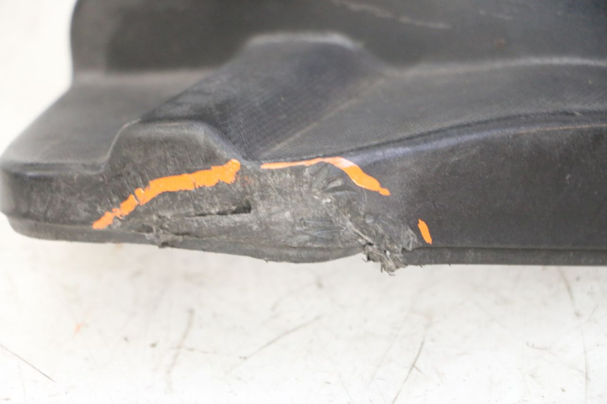 photo de PEDANA POSTERIORE DESTRA PIAGGIO NEW TYPHOON 50 (2010 - 2017)