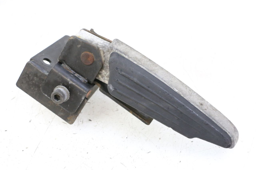 photo de PIANTAFERRO POSTERIORE DESTRO PEUGEOT SATELIS 125 (2013 - 2018)