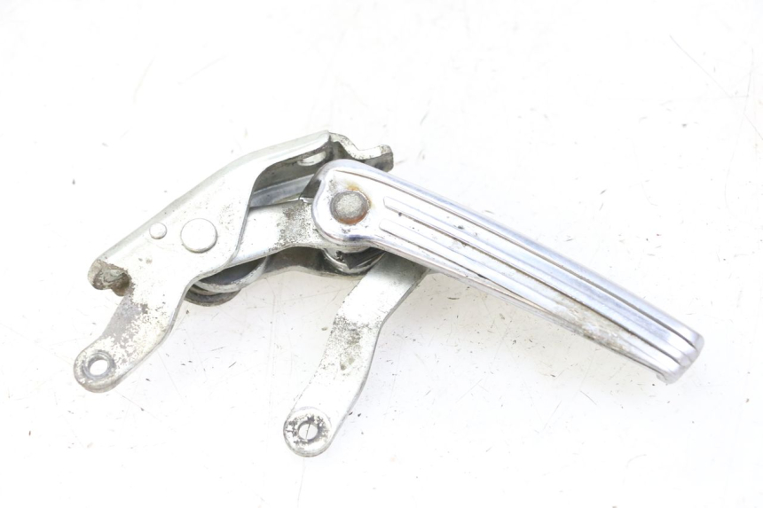 photo de PEDANA POSTERIORE DESTRA PIAGGIO VESPA GRANTURISMO 200 (2004 - 2005)