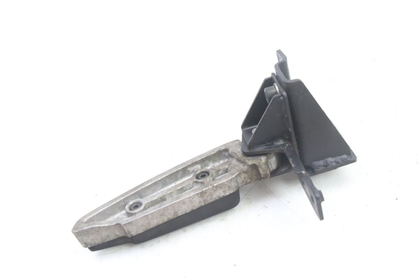 photo de PIANTAFERRO POSTERIORE DESTRO PEUGEOT SATELIS 125 (2013 - 2018)