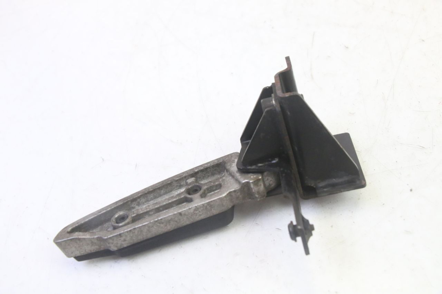 photo de PEDANA POSTERIORE DESTRA PEUGEOT SATELIS 125 (2010 - 2012)