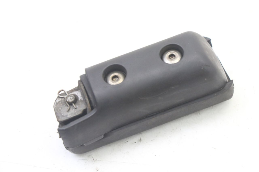 photo de PEDANA POSTERIORE DESTRA APRILIA SCARABEO GT TOURING 125 (1999 - 2005)