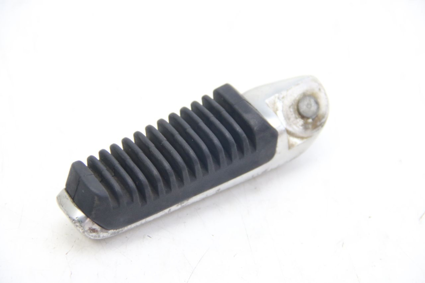 photo de PIANTAFERRO POSTERIORE DESTRO SUZUKI SIXTEEN 125 (2008 - 2010)