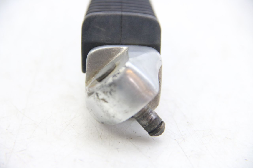 photo de PIANTAFERRO POSTERIORE DESTRO SUZUKI SIXTEEN 125 (2008 - 2010)