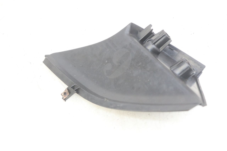 photo de PIANTAFERRO POSTERIORE DESTRO YAMAHA SLIDER NAKED 50 (2004 - 2018)