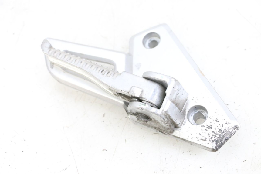 photo de PEDANA POSTERIORE DESTRA PEUGEOT SPEEDFIGHT 4 4T EFI 50 (2021 - 2025) - Vista principale