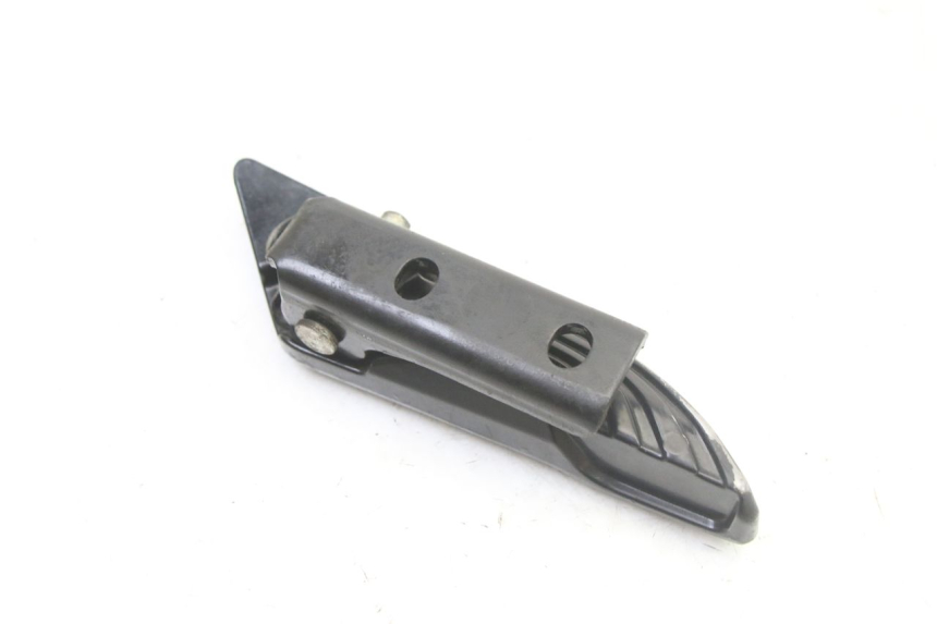 photo de PEDANA POSTERIORE DESTRA APRILIA SR 2T 50 (2018 - 2022)
