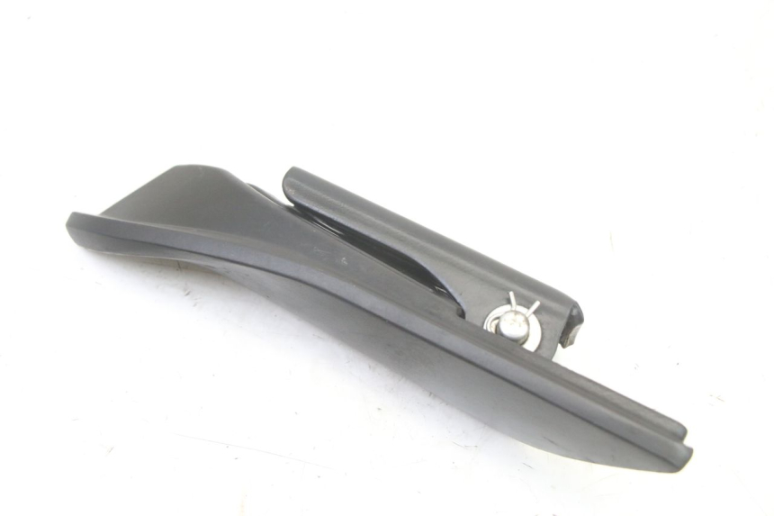 photo de PEDANA POSTERIORE DESTRA APRILIA SXR 50 (2021 - 2023)