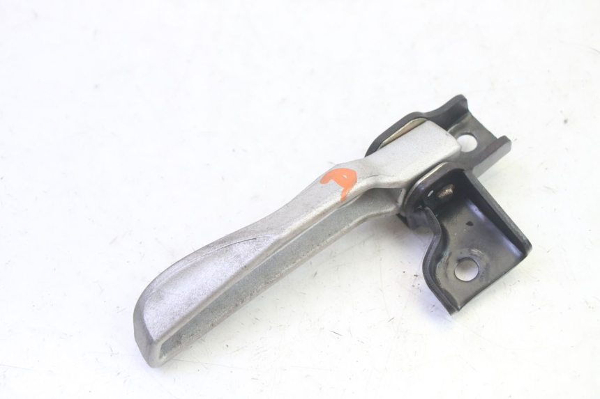 photo de PEDANA POSTERIORE DESTRA PEUGEOT TWEET PRO EFI 4T 50 (2021 - 2022)