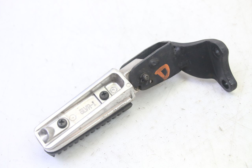 photo de PEDANA POSTERIORE DESTRA YAMAHA X-MAX XMAX 250 (2006 - 2009)