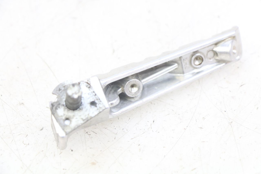 photo de PIANTAFERRO POSTERIORE DESTRO YAMAHA MT ABS 125 (2014 - 2018)