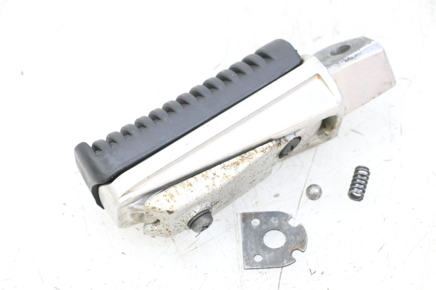 photo de PEDANA POSTERIORE DESTRA YAMAHA XJ6 ABS 600 (2008 - 2016)